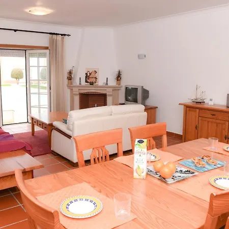 19 Aldeia Viriato * Praia del Rei